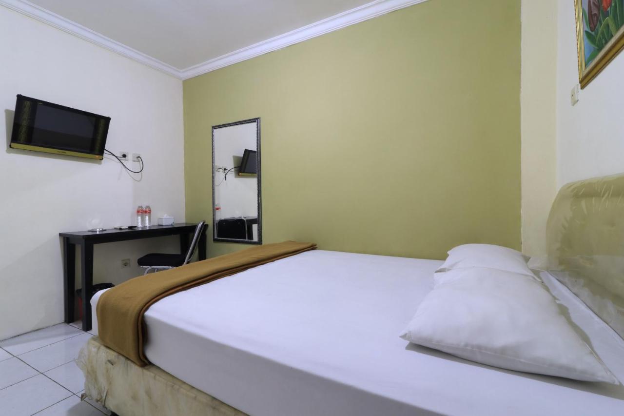 Ams Hotel Koja Jakarta Exterior photo
